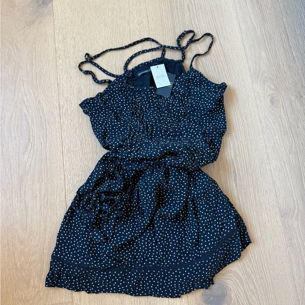 Abercrombie dress nwt XS